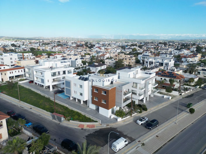 Image No.22-2 Bed Apartment for sale