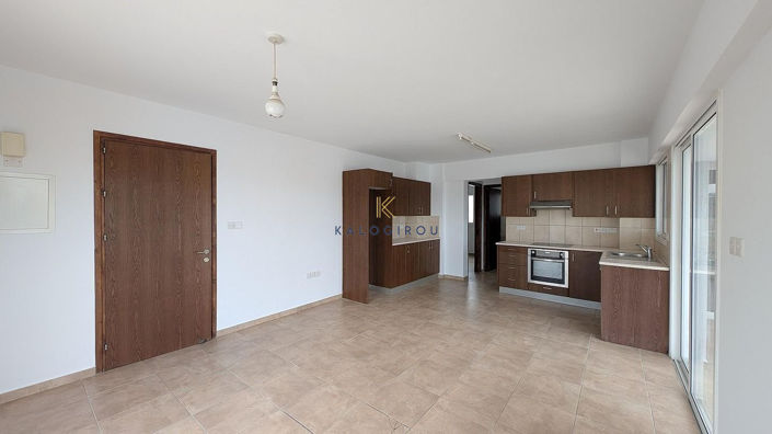 Image No.39-8 Bed Property for sale