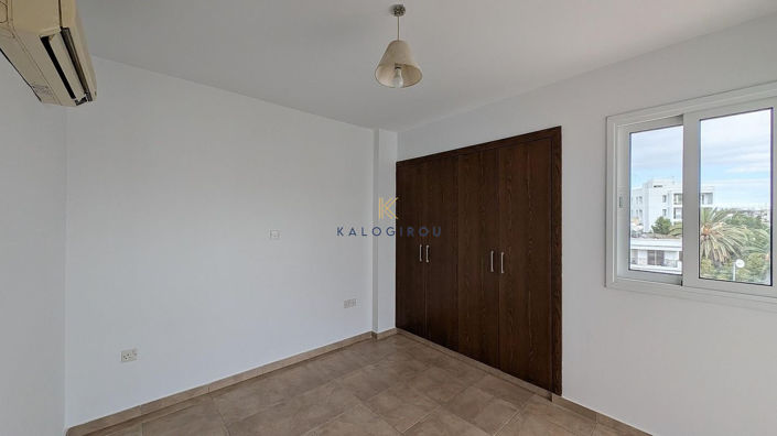 Image No.42-8 Bed Property for sale