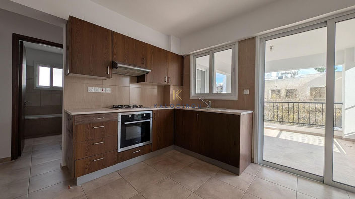 Image No.5-8 Bed Property for sale