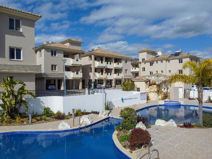 Image No.12-2 Bed Apartment for sale