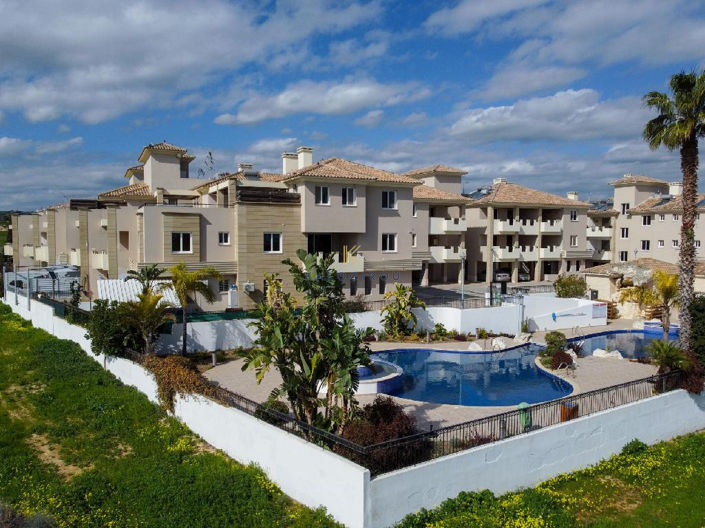 Image No.10-1 Bed Apartment for sale