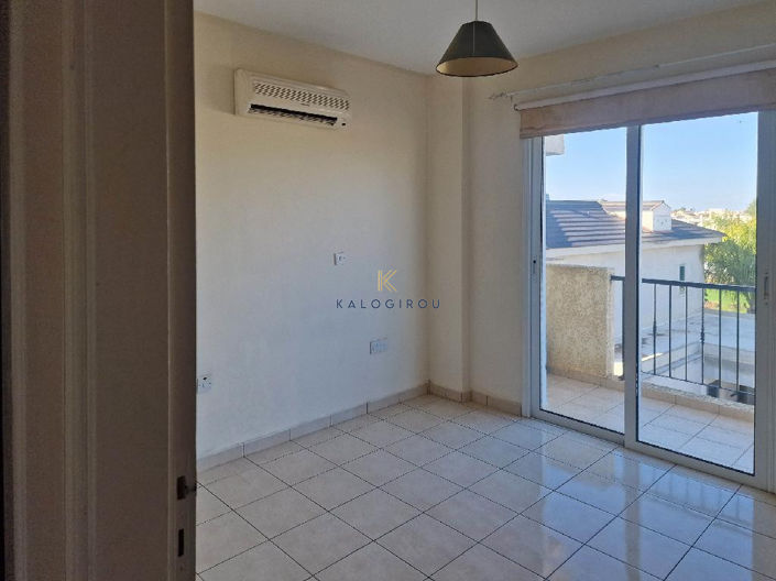 Image No.8-Appartement de 3 chambres à vendre à Frenaros