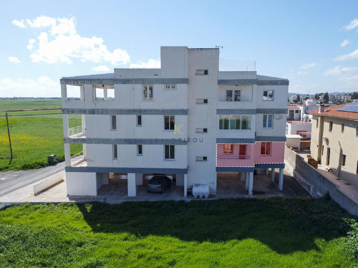 Image No.13-Appartement de 2 chambres à vendre à Kamares