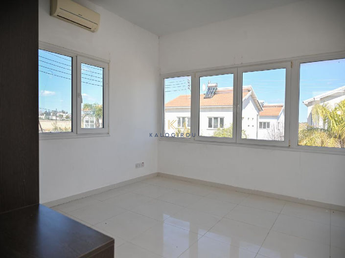 Image No.13-Maison de 4 chambres à vendre à Sotira