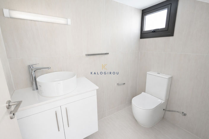 Image No.7-4 Bed House for sale