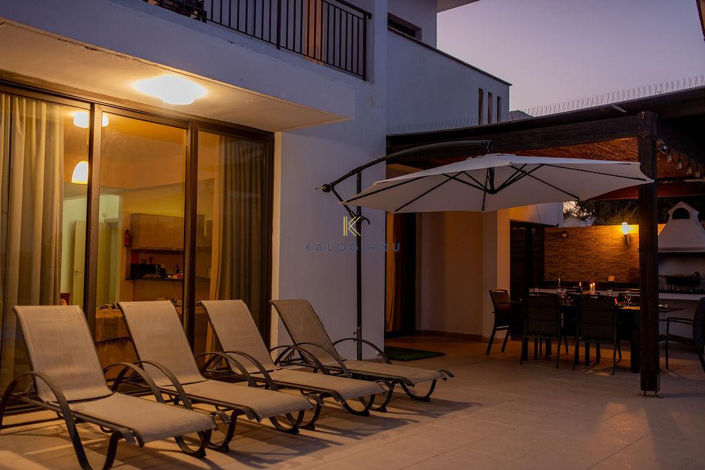 Image No.14-4 Bed House for sale