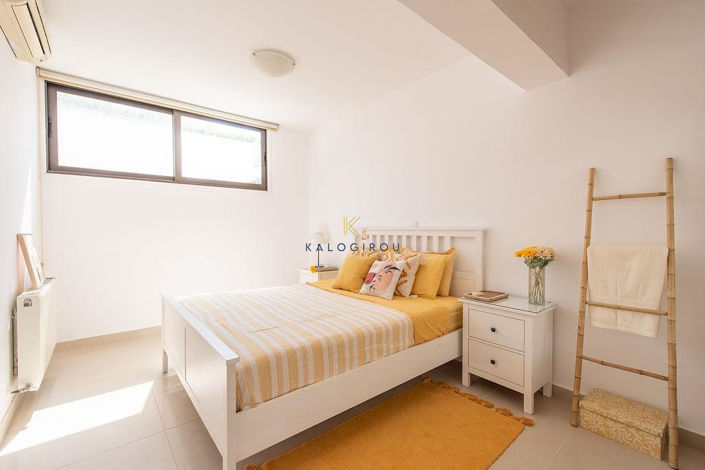 Image No.9-4 Bed House for sale