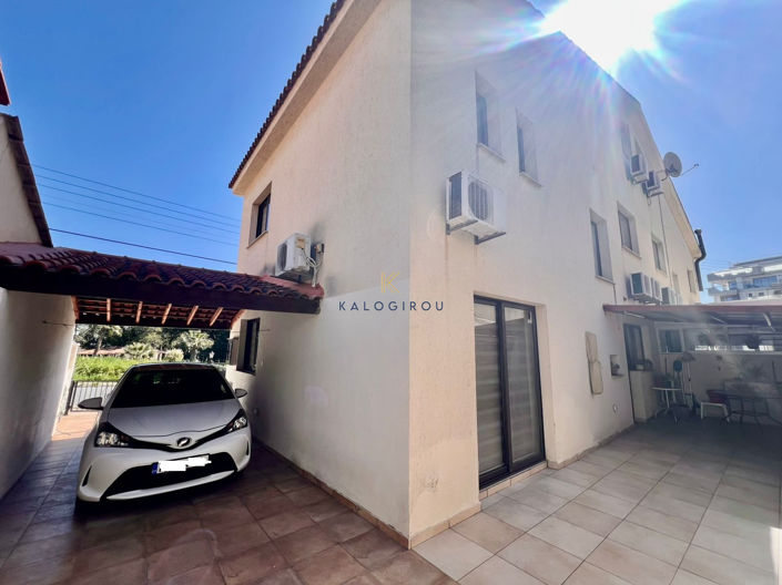 Image No.2-Maison de 3 chambres à vendre à Kamares