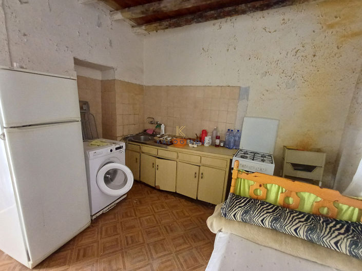 Image No.8-3 Bed House for sale