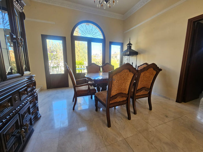 Image No.16-4 Bed House for sale