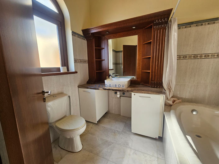 Image No.23-4 Bed House for sale