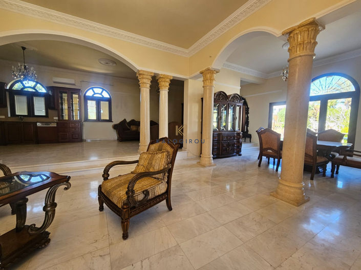 Image No.5-4 Bed House for sale