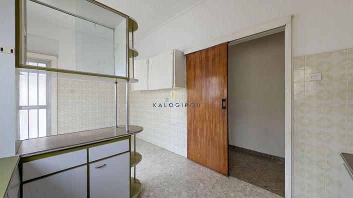 Image No.19-5 Bed Property for sale