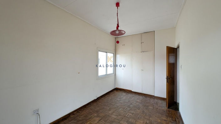 Image No.25-5 Bed Property for sale