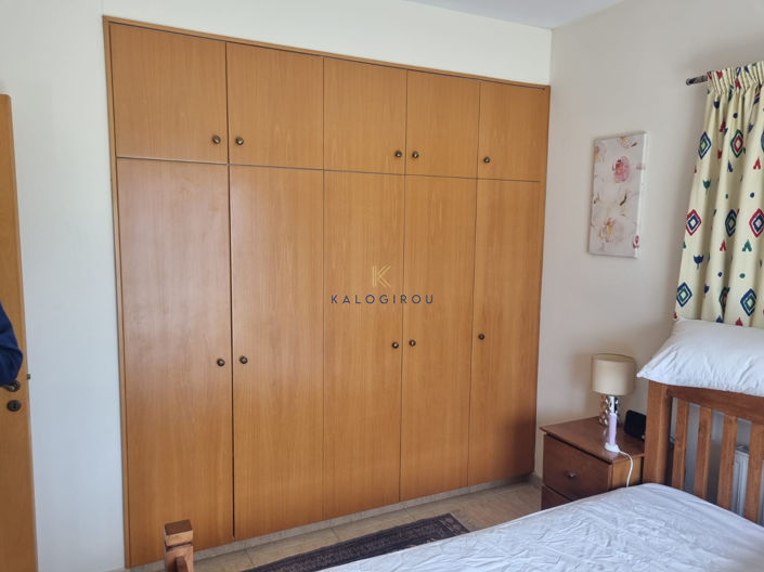 Image No.12-3 Bed House for sale