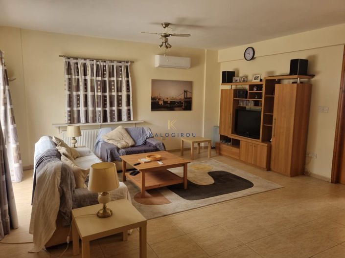 Image No.2-3 Bed House for sale