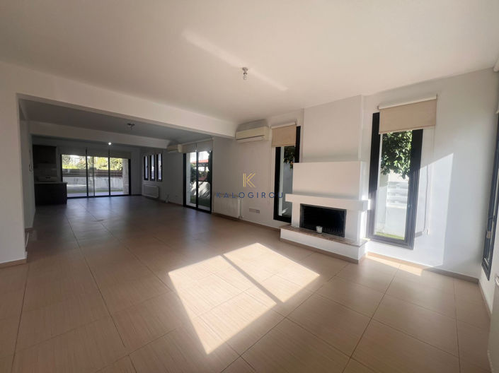 Image No.4-Maison de 4 chambres à vendre à Larnaca