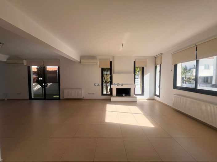 Image No.5-Maison de 4 chambres à vendre à Larnaca