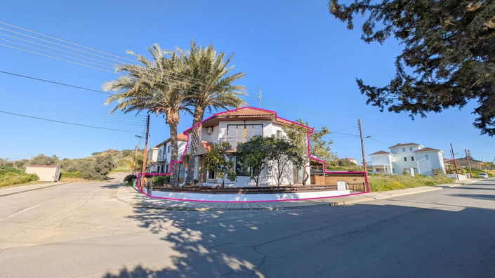 Image No.3-4 Bed House for sale