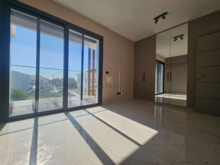 Image No.16-Maison de 5 chambres à vendre à Dekeleia