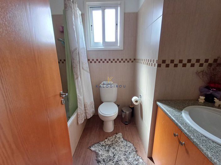 Image No.10-2 Bed Apartment for sale