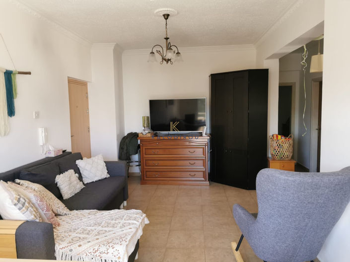 Image No.2-Appartement de 2 chambres à vendre à Larnaca