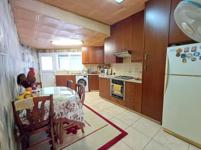 Image No.3-Appartement de 3 chambres à vendre à Oroklini
