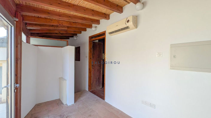 Image No.17-1 Bed Property for sale