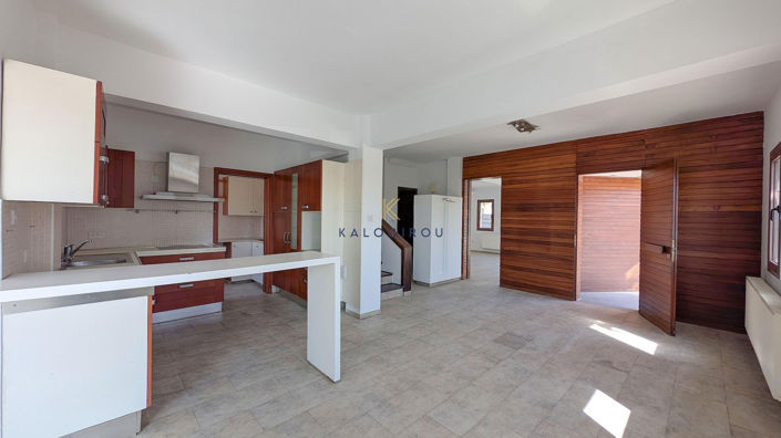 Image No.9-3 Bed House for sale