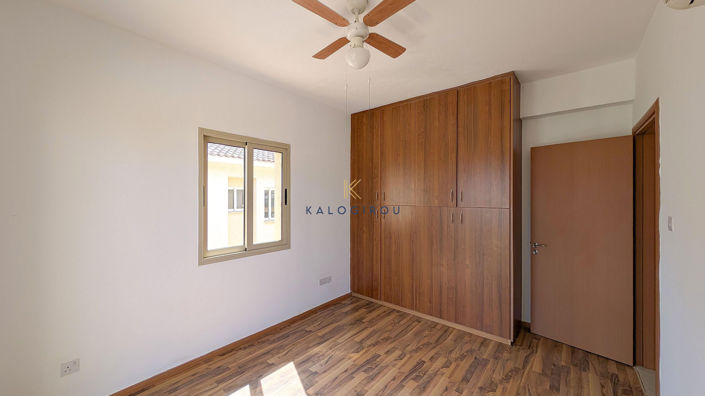 Image No.17-3 Bed House for sale