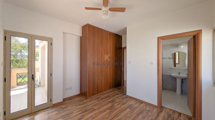 Image No.22-3 Bed House for sale