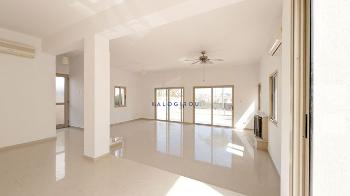 Image No.4-3 Bed House for sale