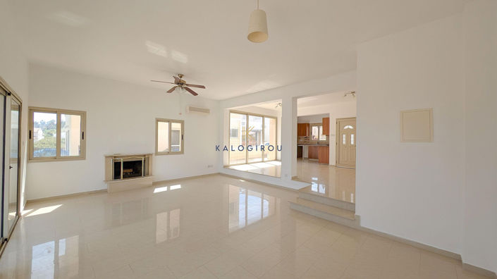 Image No.9-3 Bed House for sale