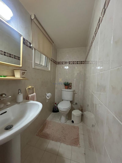 Image No.11-3 Bed House for sale