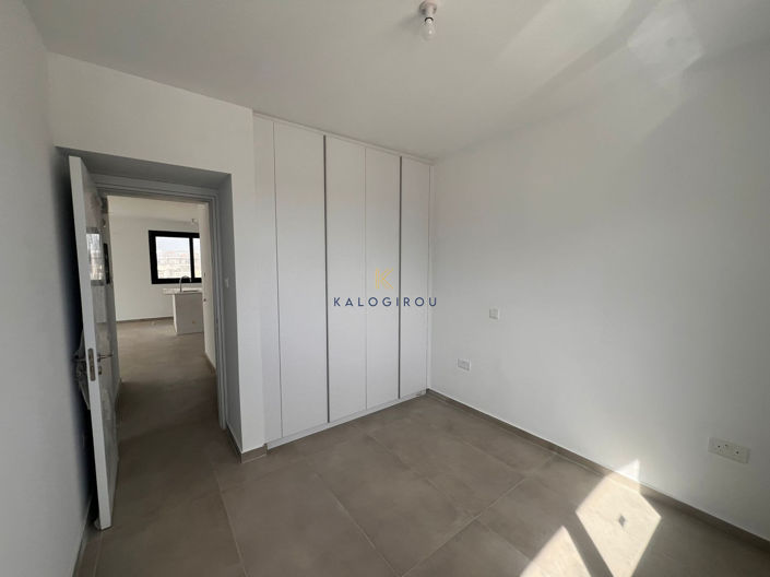 Image No.12-2 Bed Apartment for sale