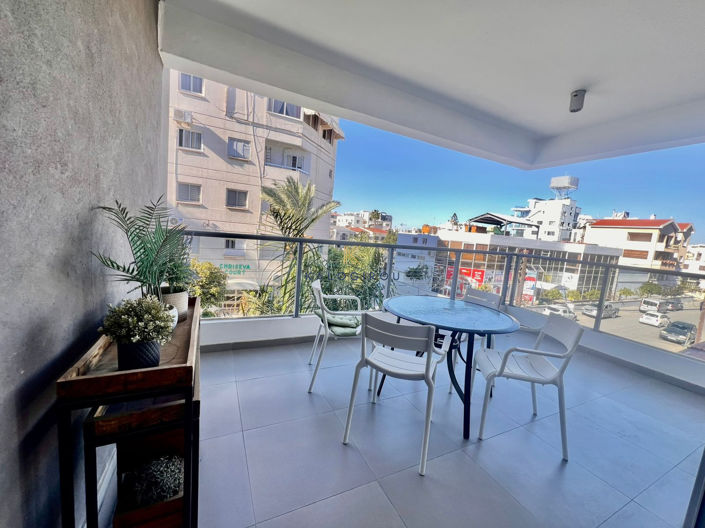 Image No.20-2 Bed Apartment for sale