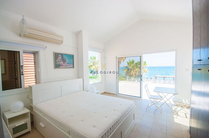 Image No.10-Maison de 4 chambres à vendre à Pervolia