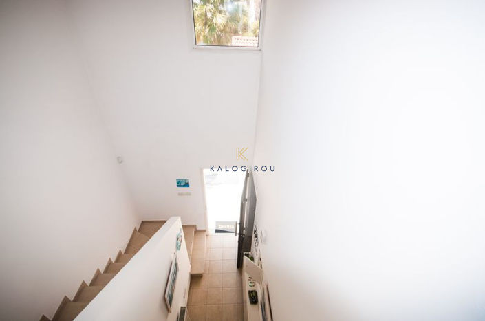 Image No.8-Maison de 4 chambres à vendre à Pervolia