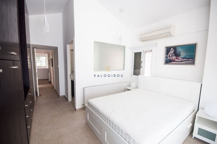 Image No.9-Maison de 4 chambres à vendre à Pervolia