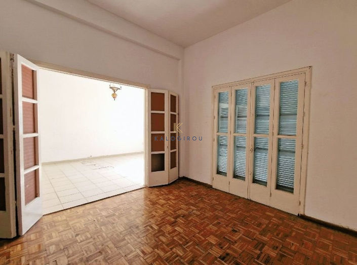 Image No.8-Maison de 3 chambres à vendre à Faneromeni