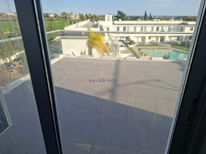 Image No.5-Appartement de 2 chambres à vendre à Mazotos