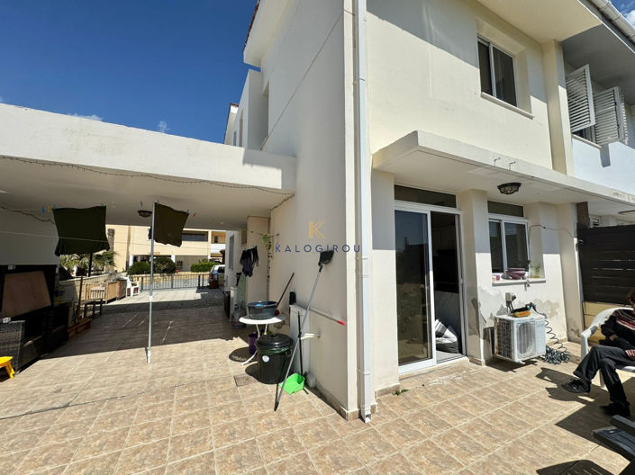 Image No.2-2 Bed House for sale