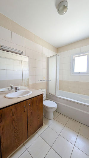 Image No.12-3 Bed Apartment for sale