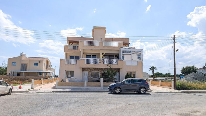 Image No.2-3 Bed Apartment for sale