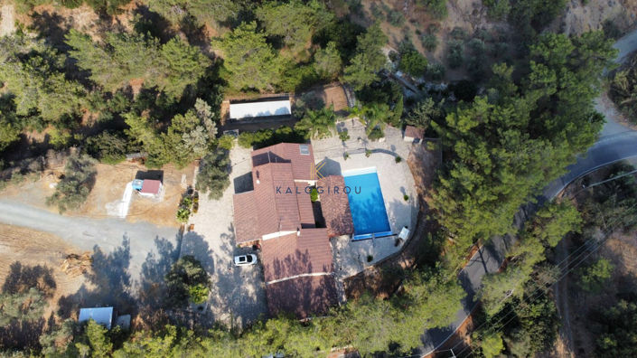 Image No.18-4 Bed House for sale