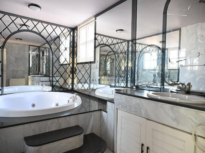 Image No.13-3 Bed House for sale