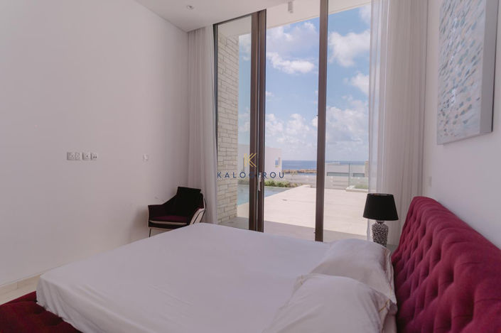 Image No.18-4 Bed House for sale