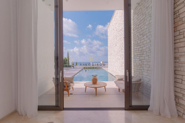 Image No.5-4 Bed House for sale