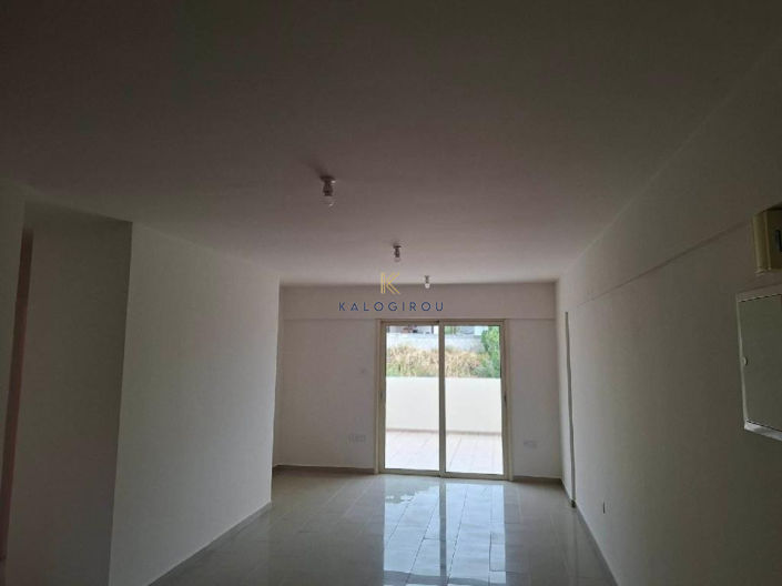 Image No.3-Appartement de 2 chambres à vendre à Tersefanou
